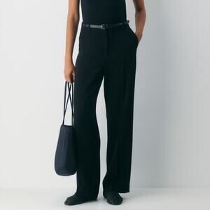 Aritzia Babaton New Agency Pleated Front Pant Sway Crepe Black 10